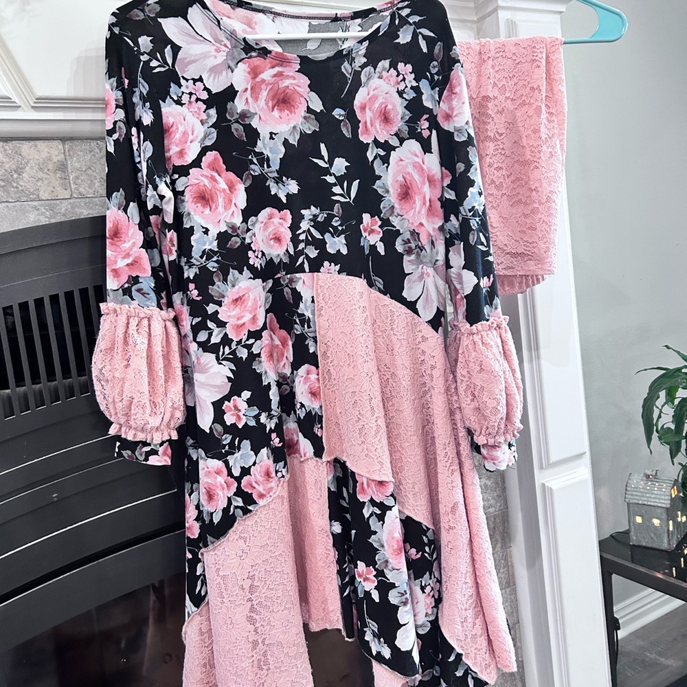 Floral Lace Panel Custom Top & skirt
